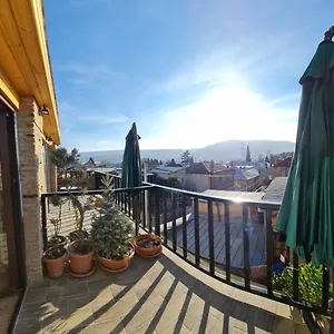 https://apartten-tbilisi.alltbilisihotels.com