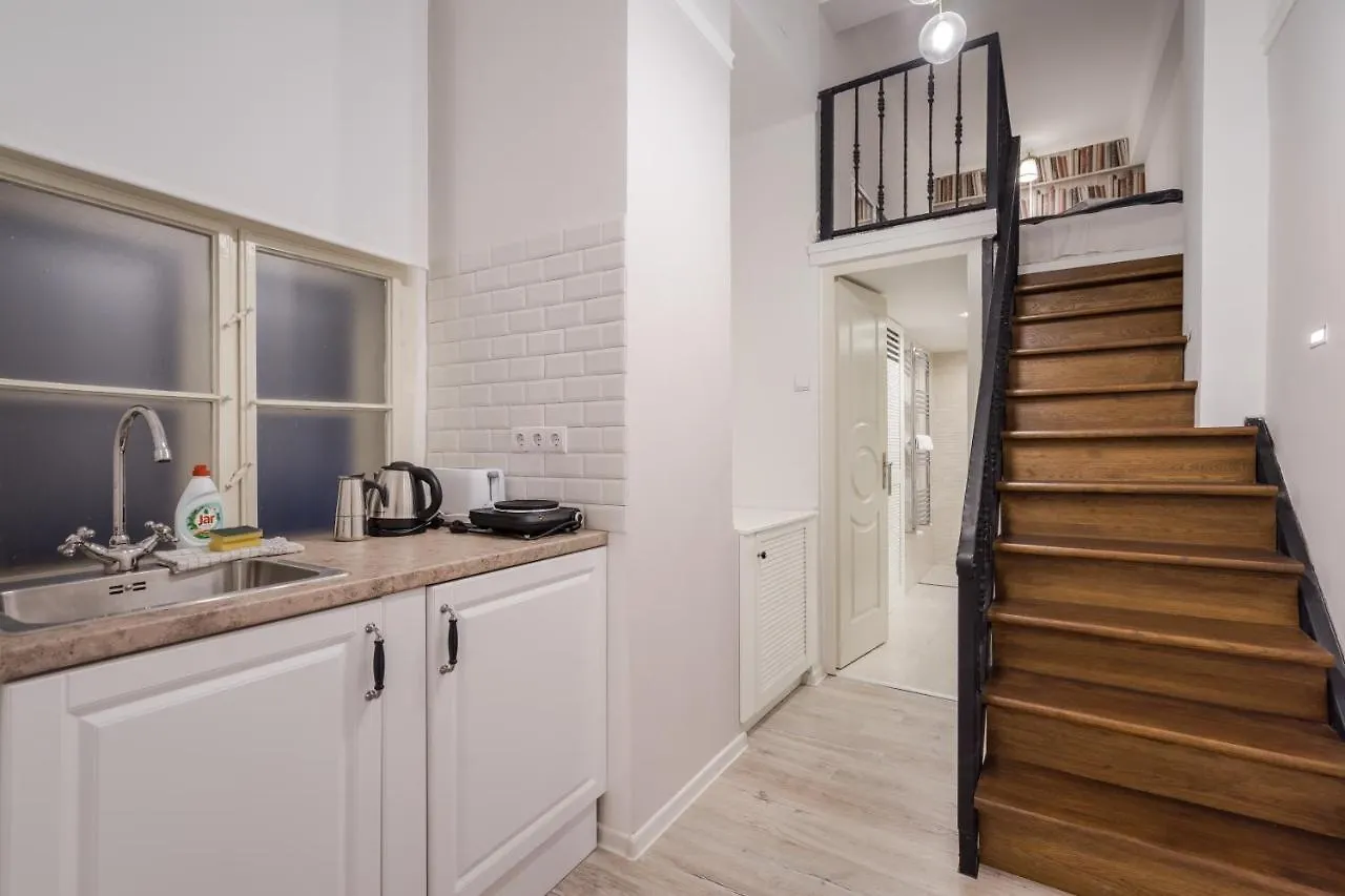 Bpr Waldorf Wooden Home Budapest 0*,
